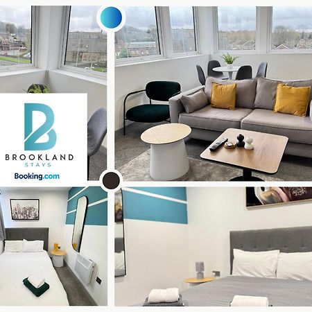 Fully Furnished 2-Bedroom With City View, Wifi And Free Parking By Brookland Stays Yeadon Exterior foto